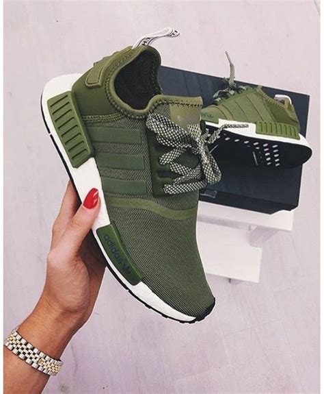 adidas schoenen khaki groen|adidas green sneakers.